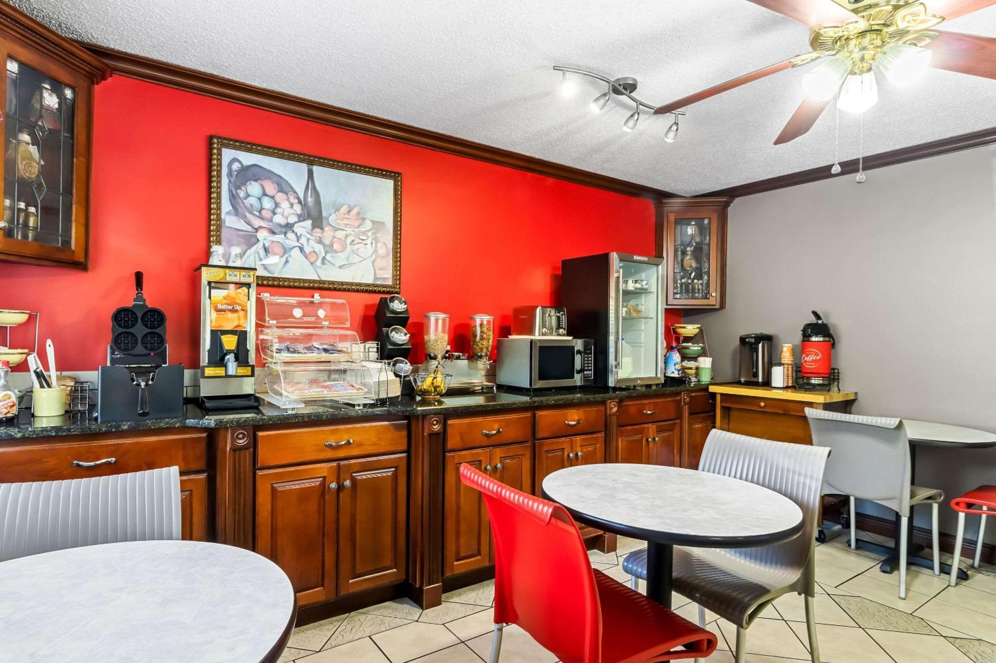 Econo Lodge Russellville Kültér fotó
