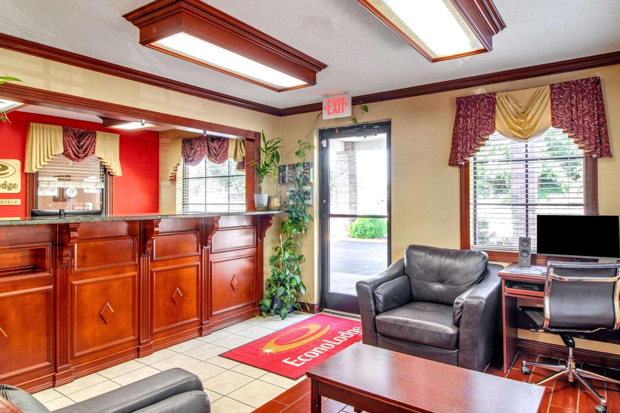 Econo Lodge Russellville Kültér fotó