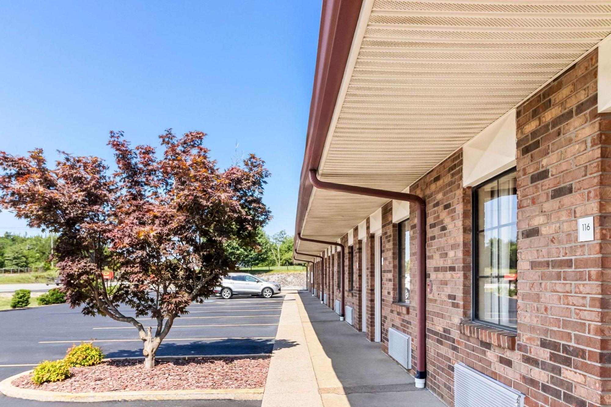 Econo Lodge Russellville Kültér fotó