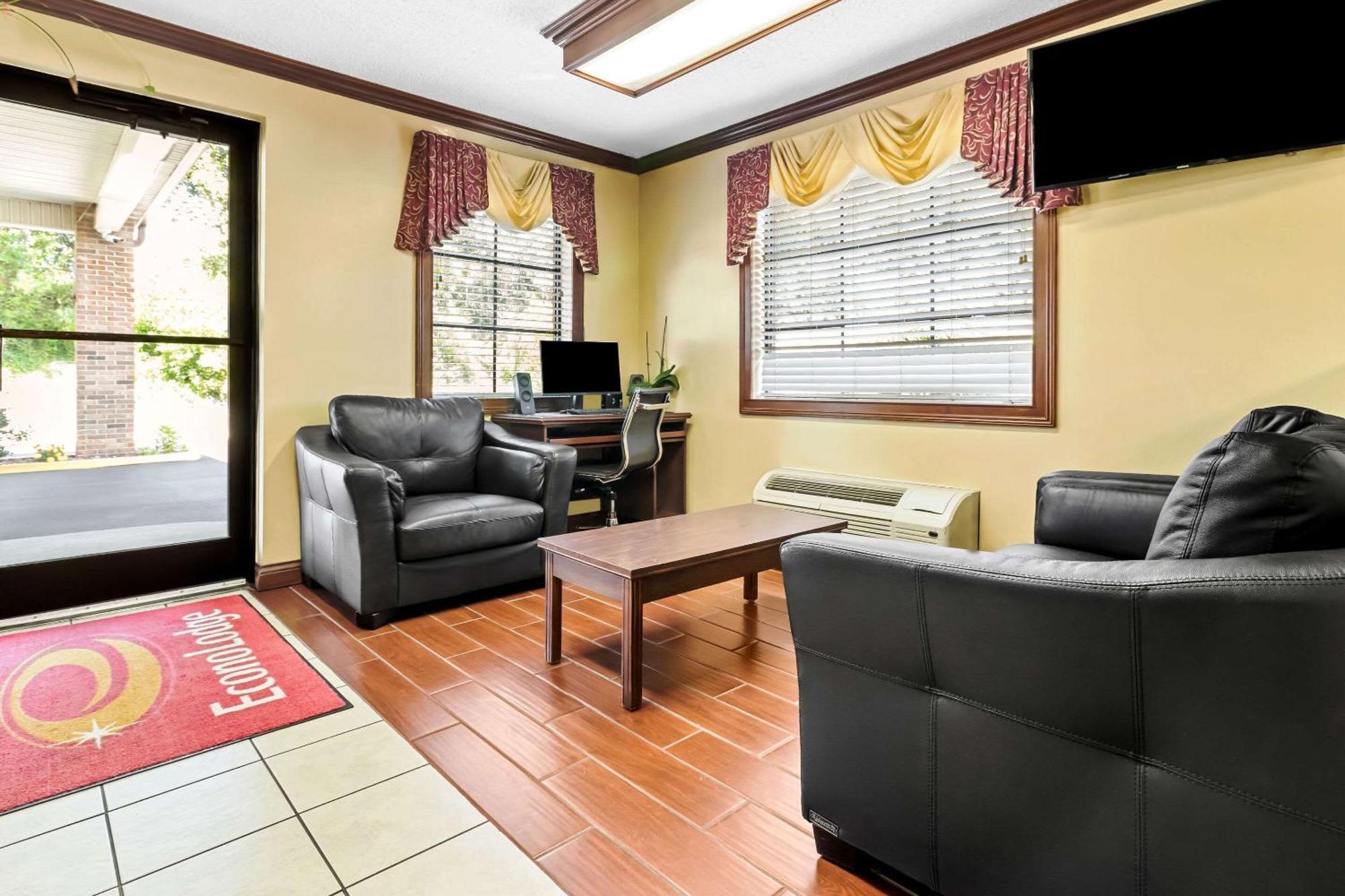 Econo Lodge Russellville Kültér fotó