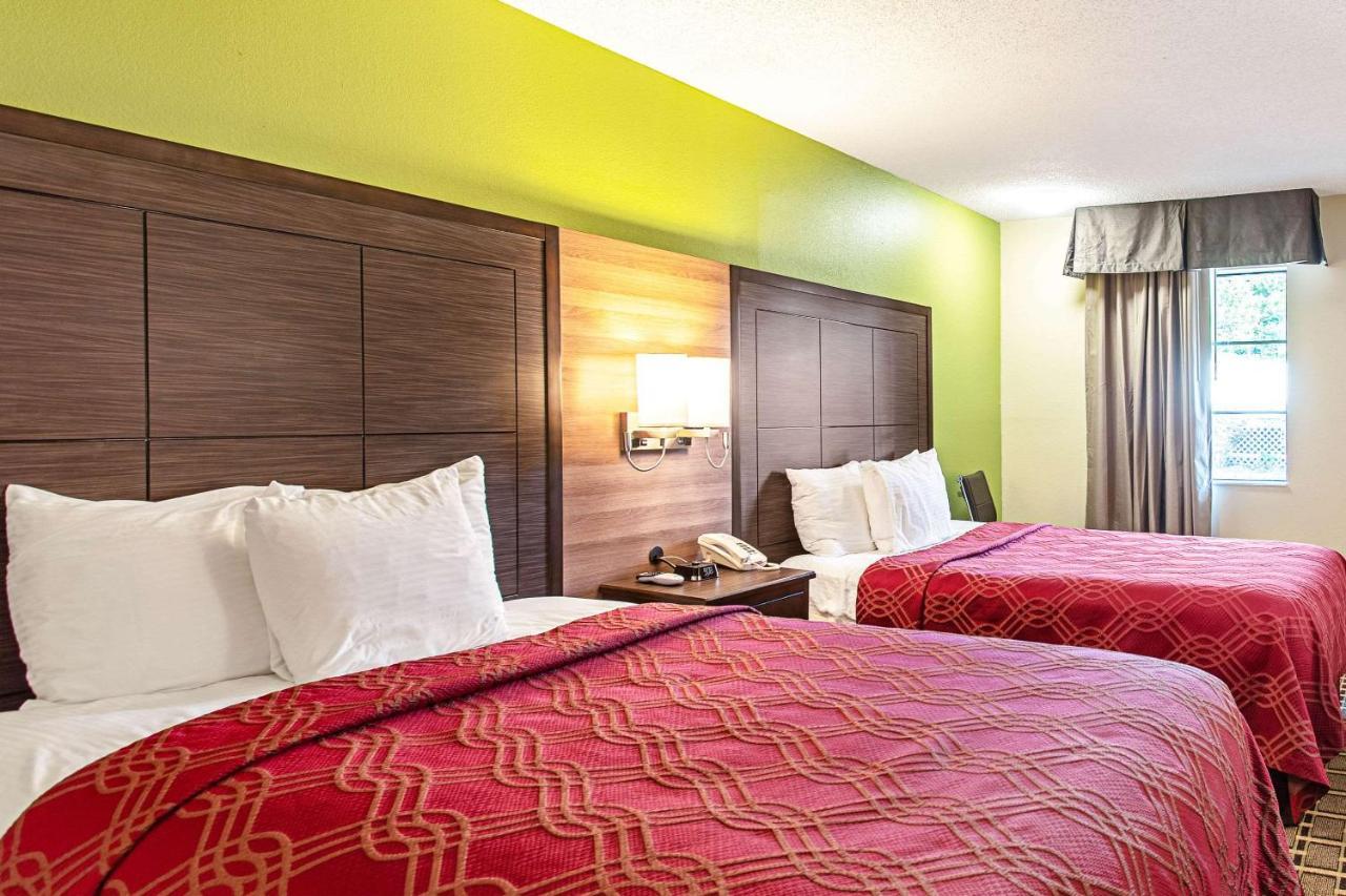 Econo Lodge Russellville Kültér fotó